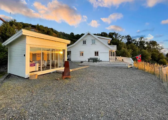 4 Bedroom In * Spangereid